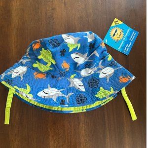 L Child's REVERSIBLE Bucket Hat, SPF 50